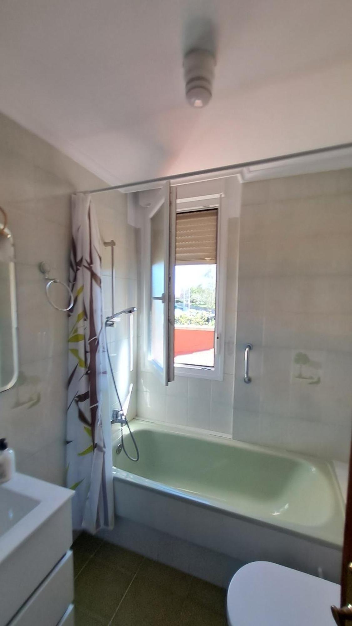 Casa Grande Con Jardin Villa Santa Cruz De Bezana Bagian luar foto