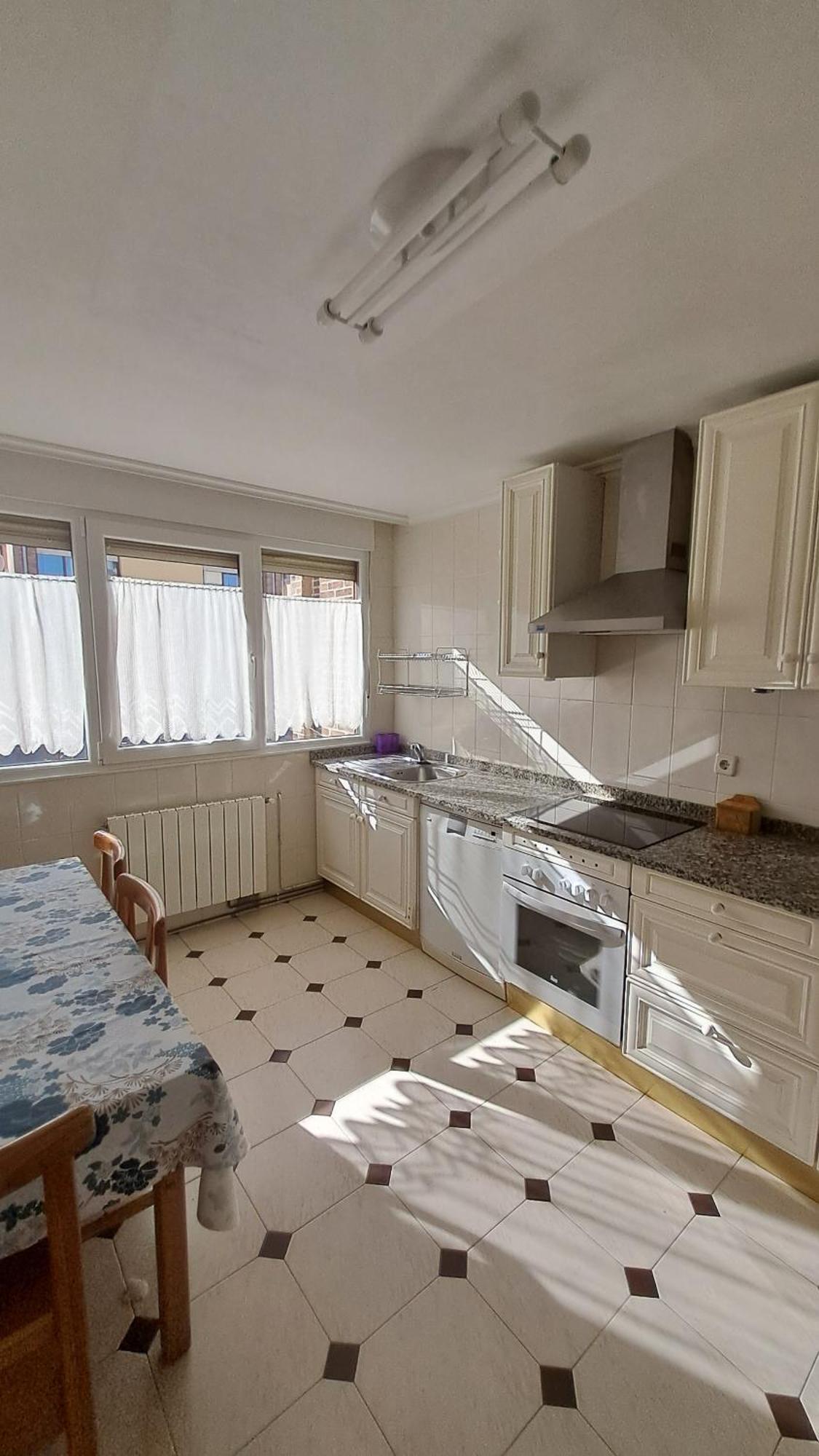 Casa Grande Con Jardin Villa Santa Cruz De Bezana Bagian luar foto